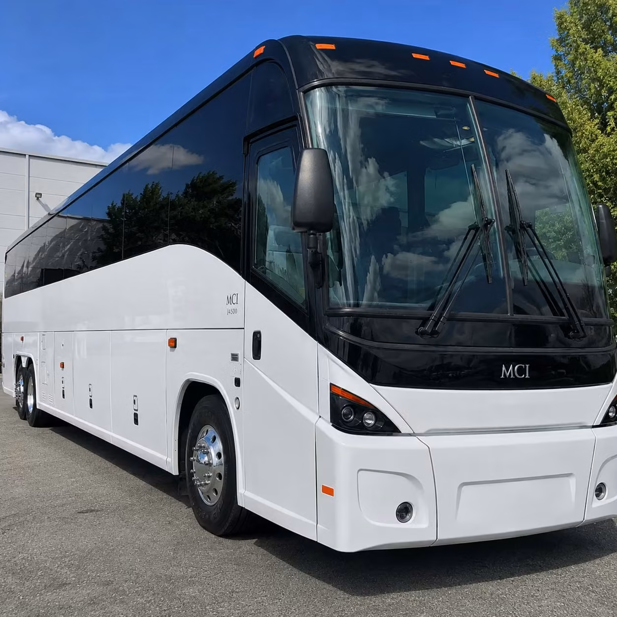 corporate airport shuttles for rocklin s tech and business corridor